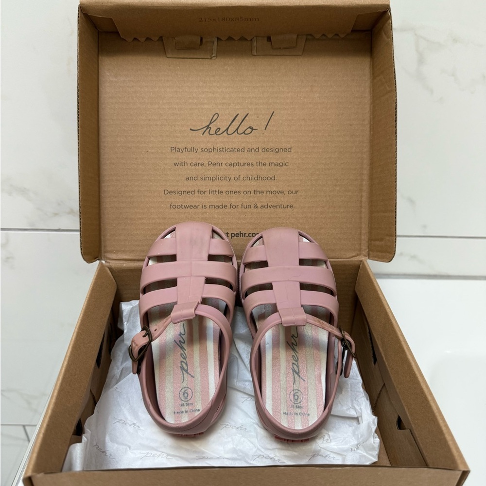 Pehr Peony Fisherman Sandals Toddler Size 6